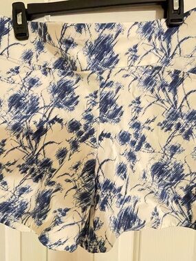 INC Blue & White High Waist Women's Shorts with pockets NWT